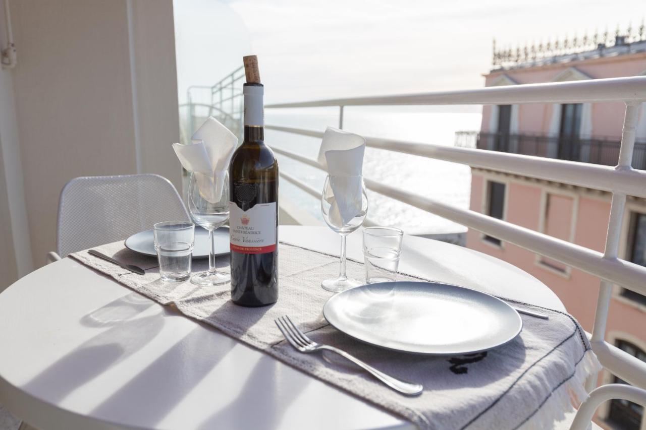 Lovely Apartment Near The Sea 25 Bis Promenade Des Anglais Nice Exteriör bild